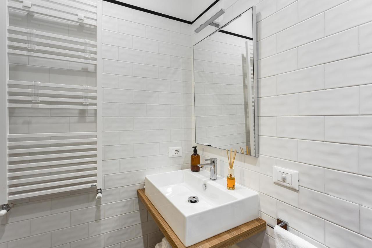 Milanofierapartments Correggio Suite Exteriér fotografie